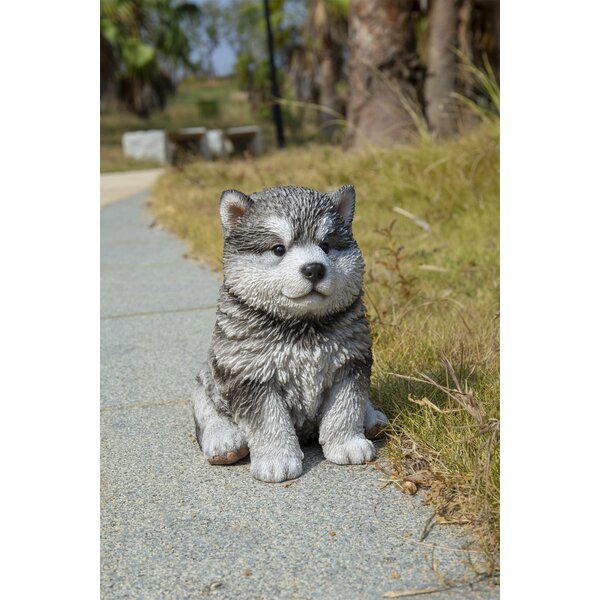 malamute statue